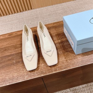 프라다 여성용 구두 P65453-1 2025/신상