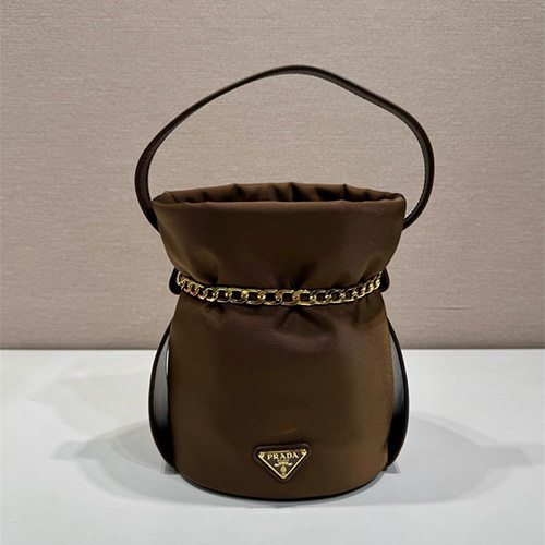 프라다 스몰 버킷백 1BE088 2025/신상