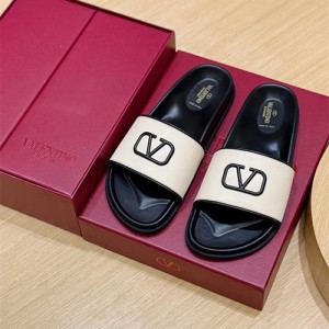 발렌티노 남성용 슬리퍼 V61289-1 2025/신상