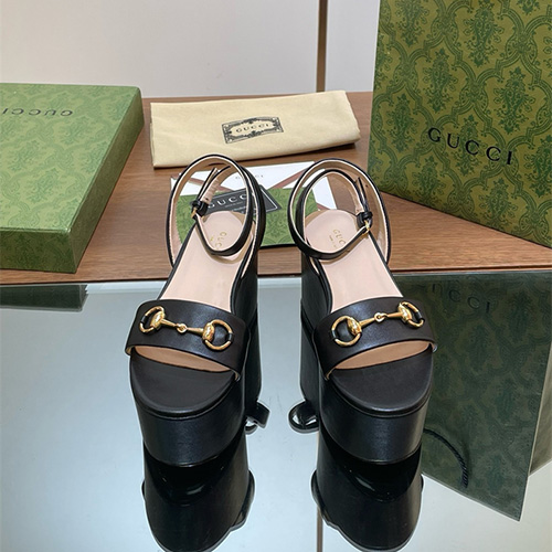 구찌 여성용 샌들 (굽높이8CM) G87854-2 2025/신상