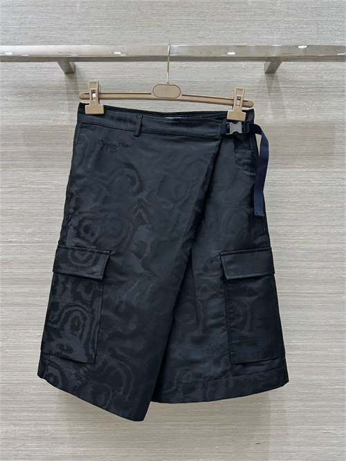 디올 반바지 D23702 2025/신상