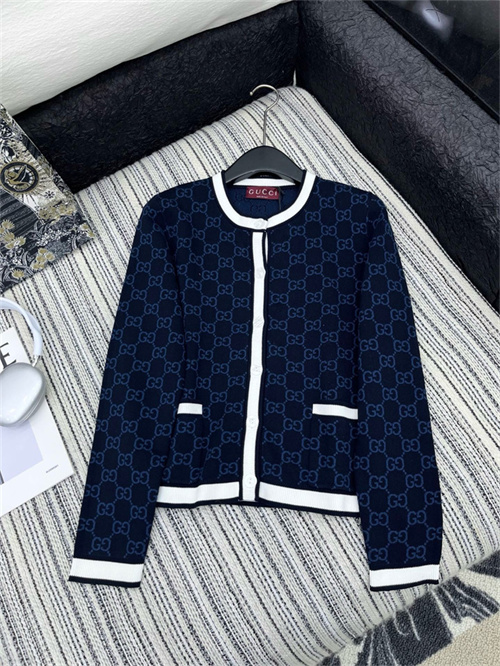 구찌 긴팔 가디건 G62498 2025/신상