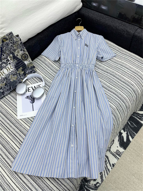 미우미우 원피스 M32904 2025/신상