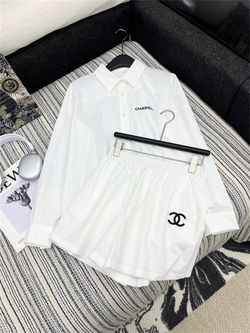 샤넬 긴팔 셔츠 반바지 세트 C73207 2025/신상