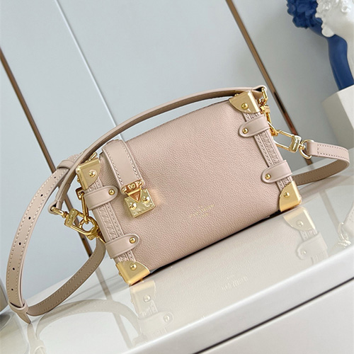 루이비통 사이드 트렁크 숄더백 PM M23817 2025/신상