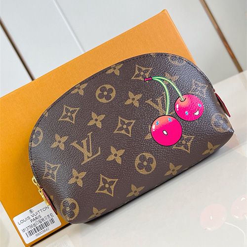 루이비통 무라카미 타카시 코스메틱 파우치백 PM M13766 2025/신상