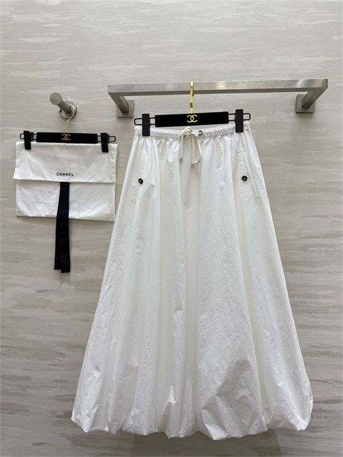 샤넬 스커트 C82905 2025/신상