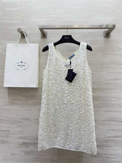 프라다 민소매 원피스 P54604 2025/신상