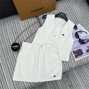버버리 조끼 스커트 세트 B93405 2025/신상