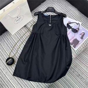 프라다 민소매 원피스 P72305 2025/신상