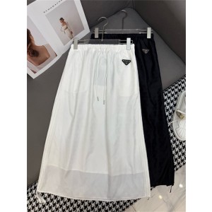 프라다 스커트 P82996 2025/신상
