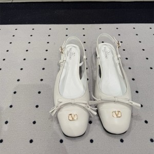 발렌티노 여성용 샌들 (굽높이2.5CM) V56565-1 2025/신상