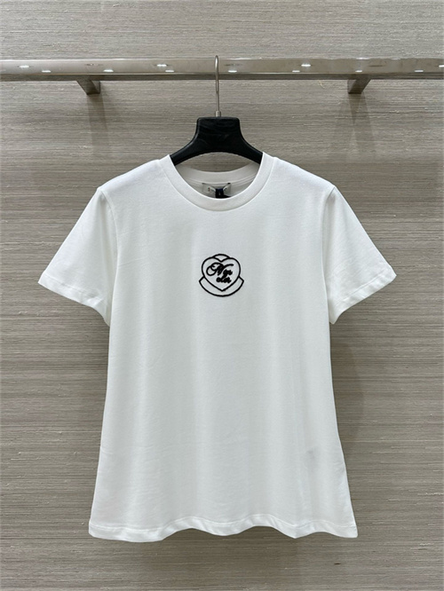 몽클레어 반팔 티셔츠 M41407 2025/신상