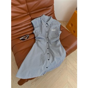 미우미우 민소매 원피스 M82902 2025/신상