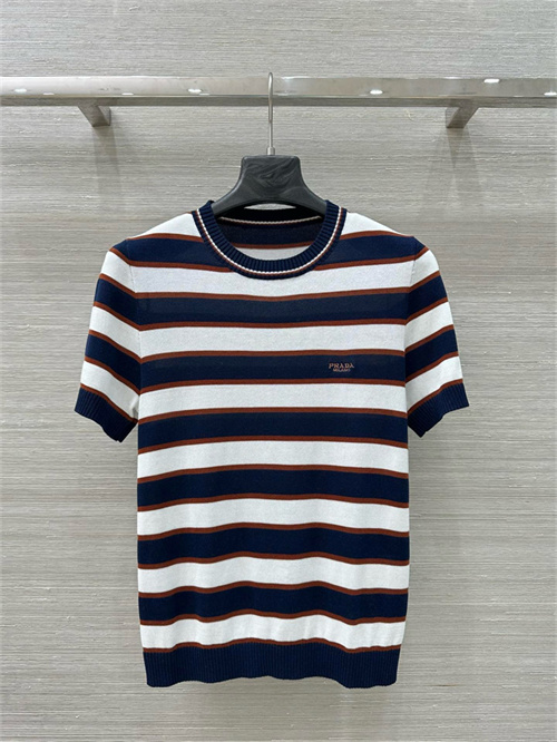 프라다 반팔 니트 P42404 2025/신상