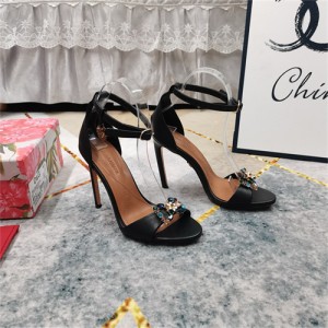 돌체앤가바나 여성용 샌들 (굽높이11CM) D76666-2 2025/신상