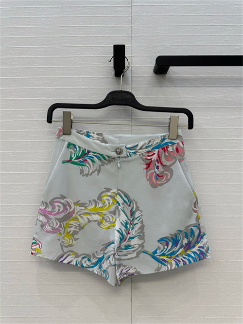 샤넬 실크 반바지 C33407 2025/신상