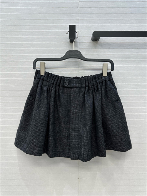 프라다 스커트 P62905 2025/신상