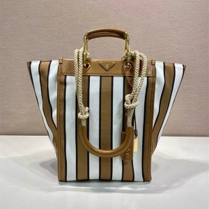 프라다 프린트 라지 토트백 1BG561 2025/신상