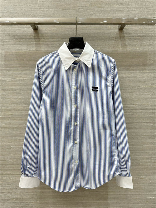 미우미우 긴팔 셔츠 M72405 2025/신상