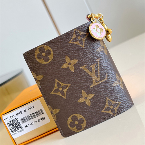 루이비통 참스 반지갑 M142718 2025/신상