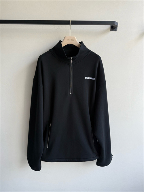 미우미우 긴팔 티셔츠 M44301 2025/신상