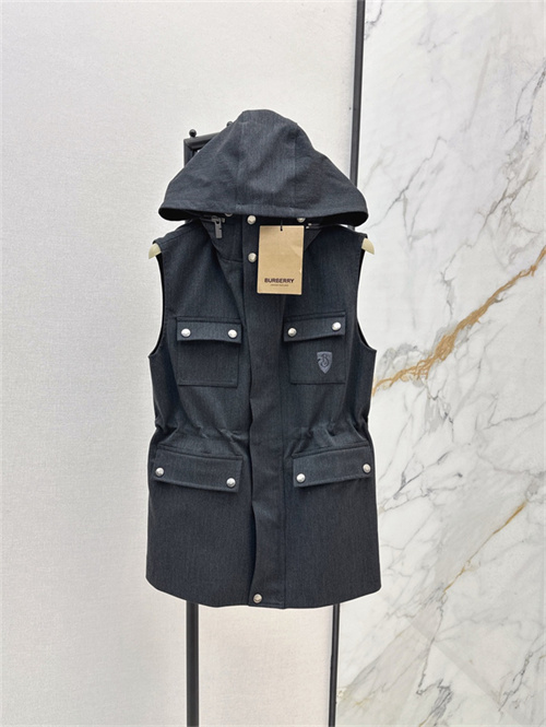 버버리 후드 조끼 B84309 2025/신상