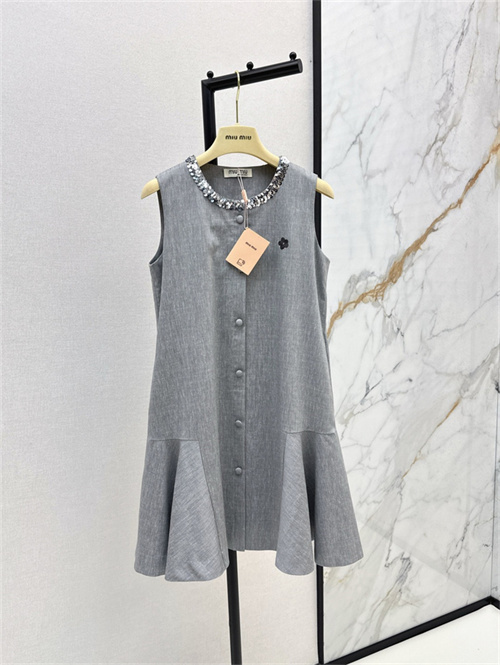 미우미우 민소매 원피스 M52994 2025/신상