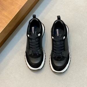 에르메스 남성용 스니커즈 H46366-1 2025/신상