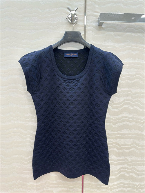 루이비통 민소매 니트 L71997 2025/신상