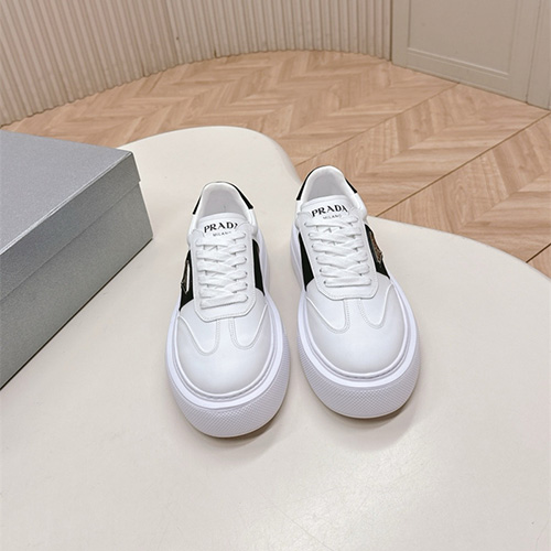 프라다 남여공용 스니커즈 P25525-2 2025/신상