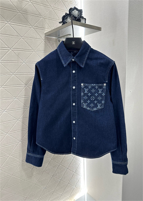 루이비통 데님 긴팔 셔츠 L32806 2025/신상