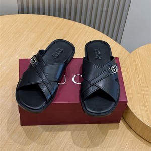 구찌 남성용 슬리퍼 G62386-2 2025/신상