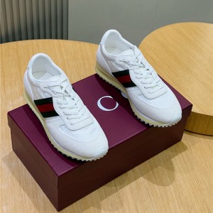 구찌 남성용 스니커즈 G84292-2 2025/신상