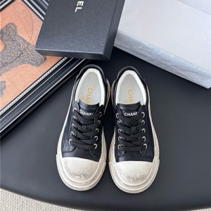샤넬 여성용 스니커즈 C62191-2 2025/신상