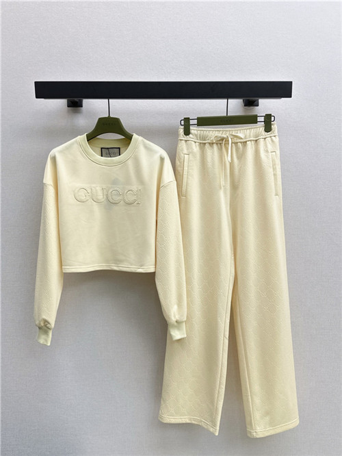 구찌 긴팔 티셔츠 캐주얼 바지 세트 G33705 2025/신상