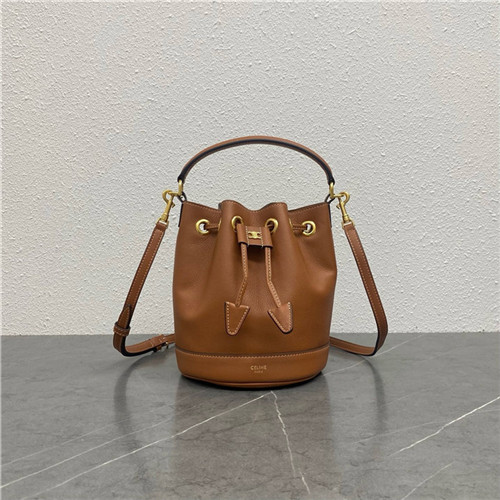 셀린느 클라라 버킷백 121673 2025/신상