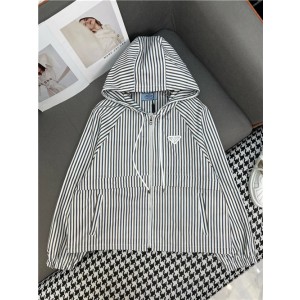 프라다 후드 자켓 P13408 2025/신상