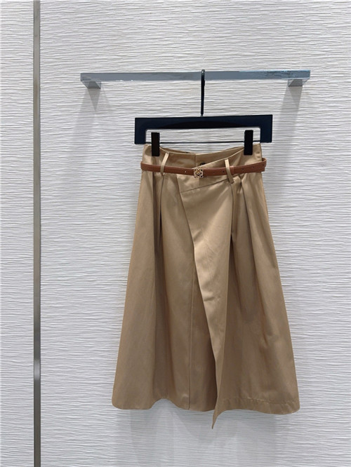 로에베 스커트 L22998 2025/신상