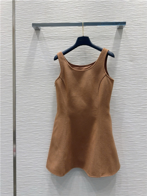 루이비통 민소매 원피스 L63108 2025/신상