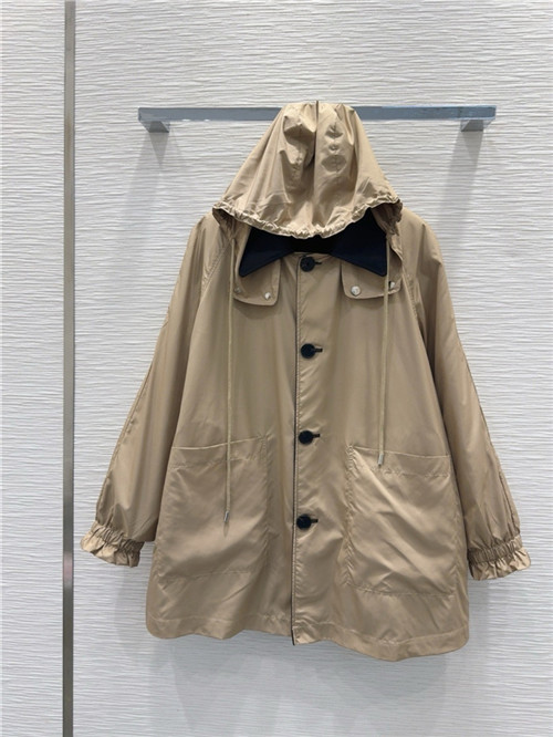 프라다 양면 후드 바람막이 자켓 P14308 2025/신상