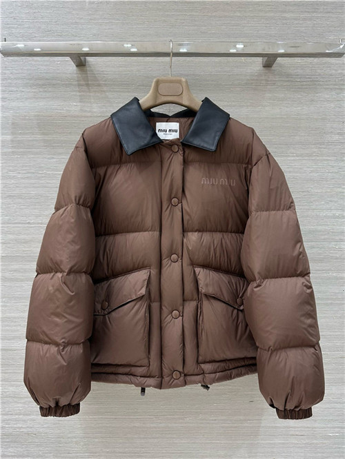 미우미우 패딩 자켓 (충전재-거위털) M55994 2025/신상