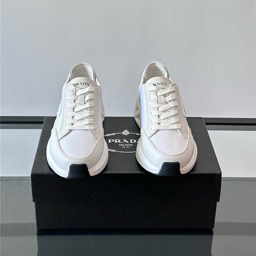 프라다 남성용 스니커즈 P99839-2 2025/신상