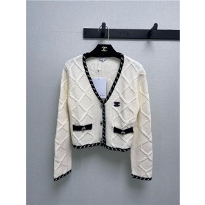 샤넬 긴팔 가디건 C93207 2025/신상