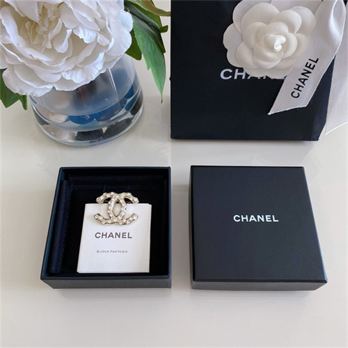 샤넬 브로치 C3022 2025/신상 (정품과 비교가능한 퀄리티)