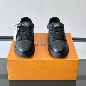 루이비통 남성용 스니커즈 L97741-2 2025/신상