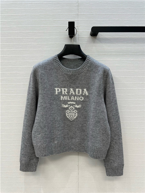 프라다 캐시미어 긴팔 니트 P63904 2025/신상