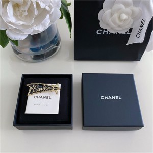 샤넬 브로치 C6072 2025/신상 (정품과 비교가능한 퀄리티)