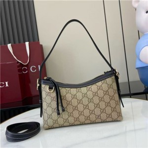 구찌 GG 엠블럼 스몰 숄더백 847450 2025/신상