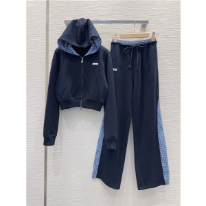 미우미우 후드 트레이닝 세트 M74506 2025/신상